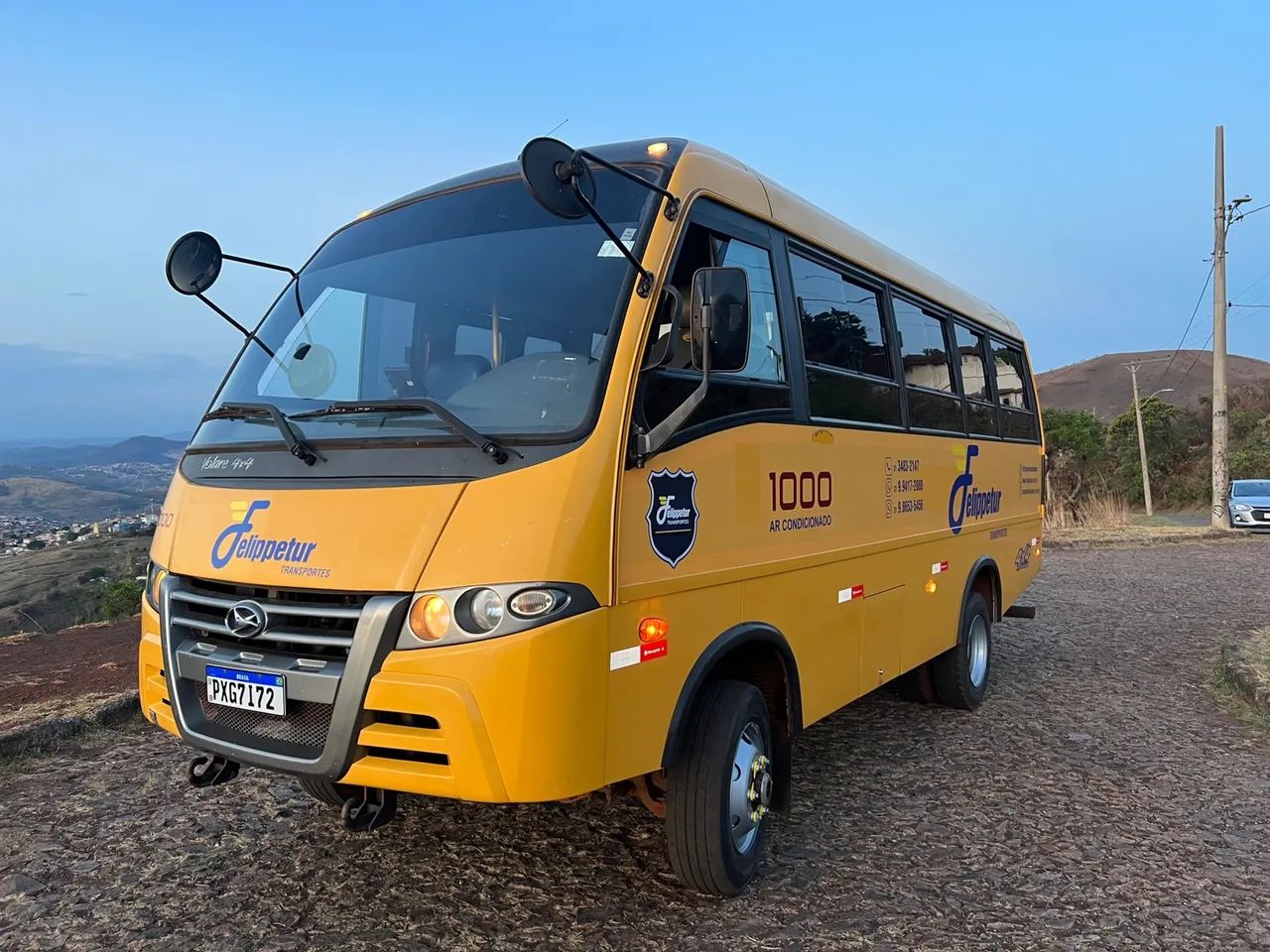 Vendo ou alugo micro ônibus 4x4 com ar condicionado volare 2014/2015