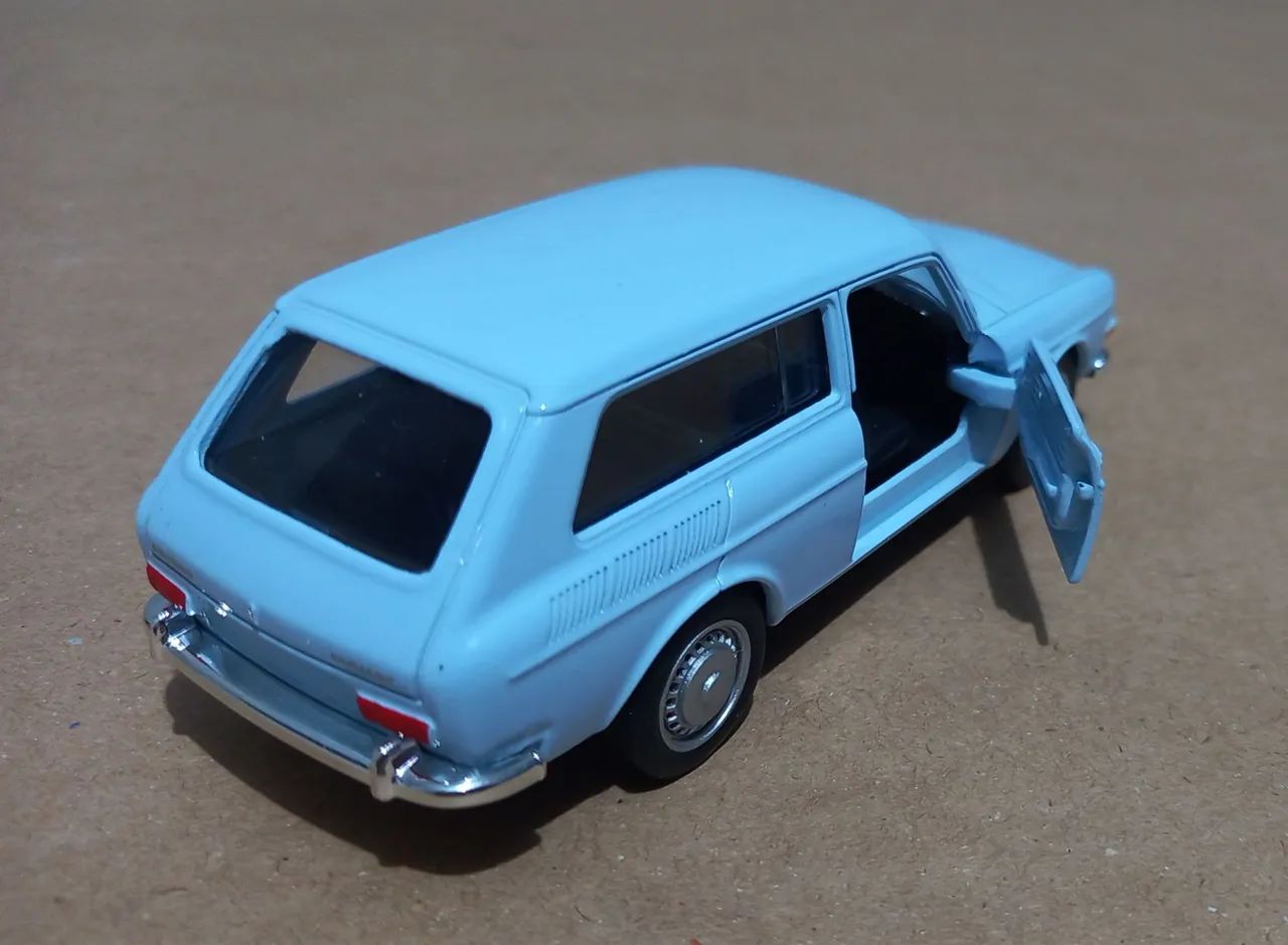 Miniatura VW Variant      1:43 - Foto 3
