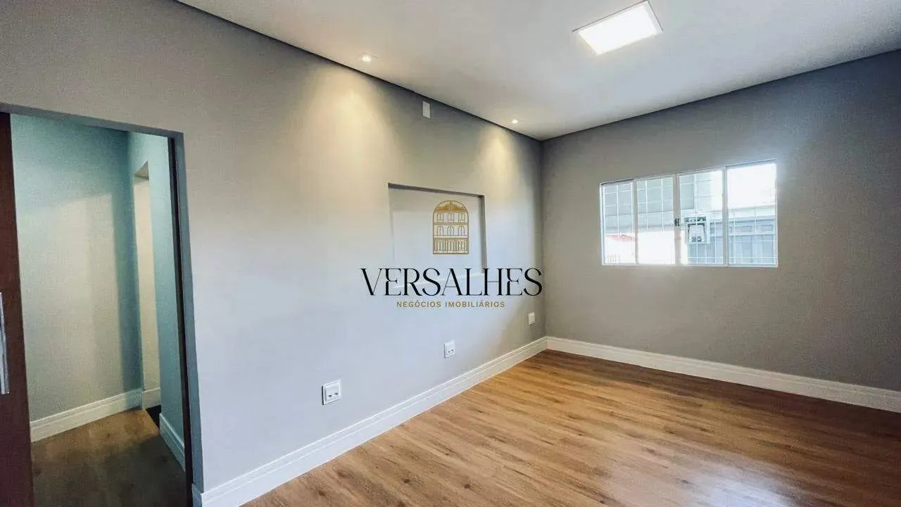 Casa para locação no bairro Glória 160 m², 3 quartos, área gourmet e 2 vagas