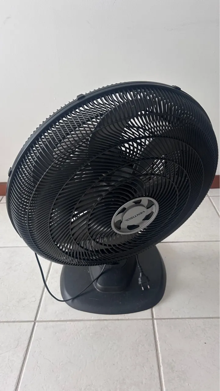 Ventilador seminovo