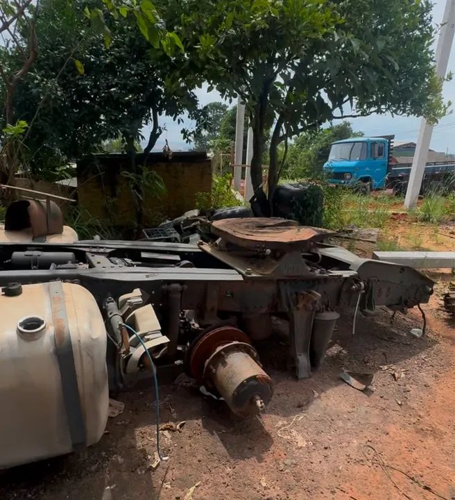 Batido Actros 2546 6x2 ano 2011 média monta - Foto 3