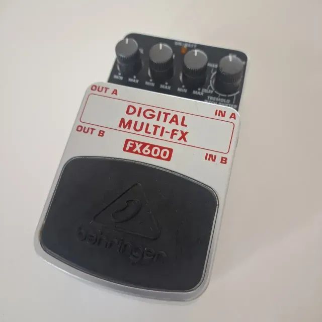 Pedal Multi Efeito Behringer FX600 - Foto 4