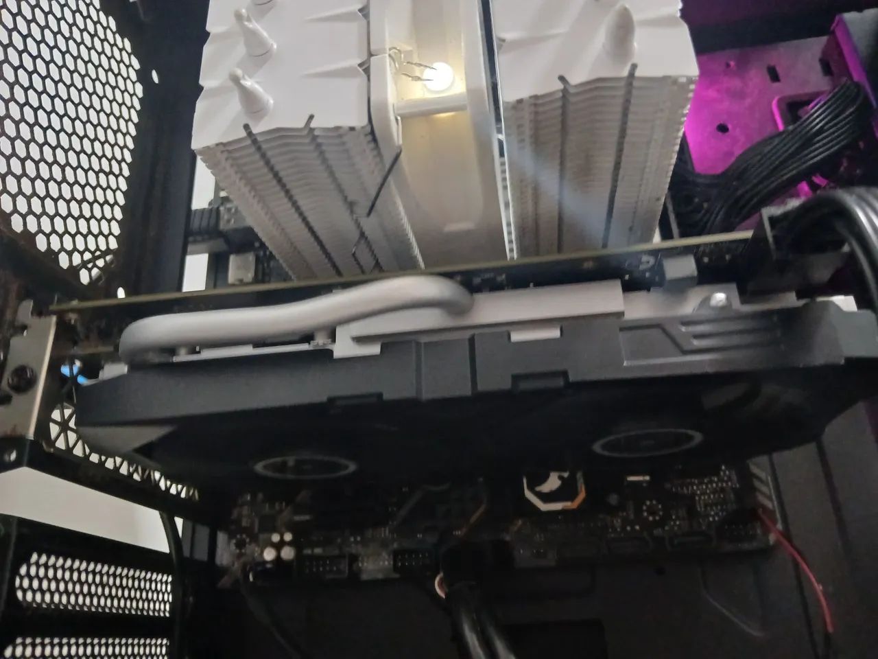 Gtx 1660s Super 6 gigas 192bits  - Foto 3