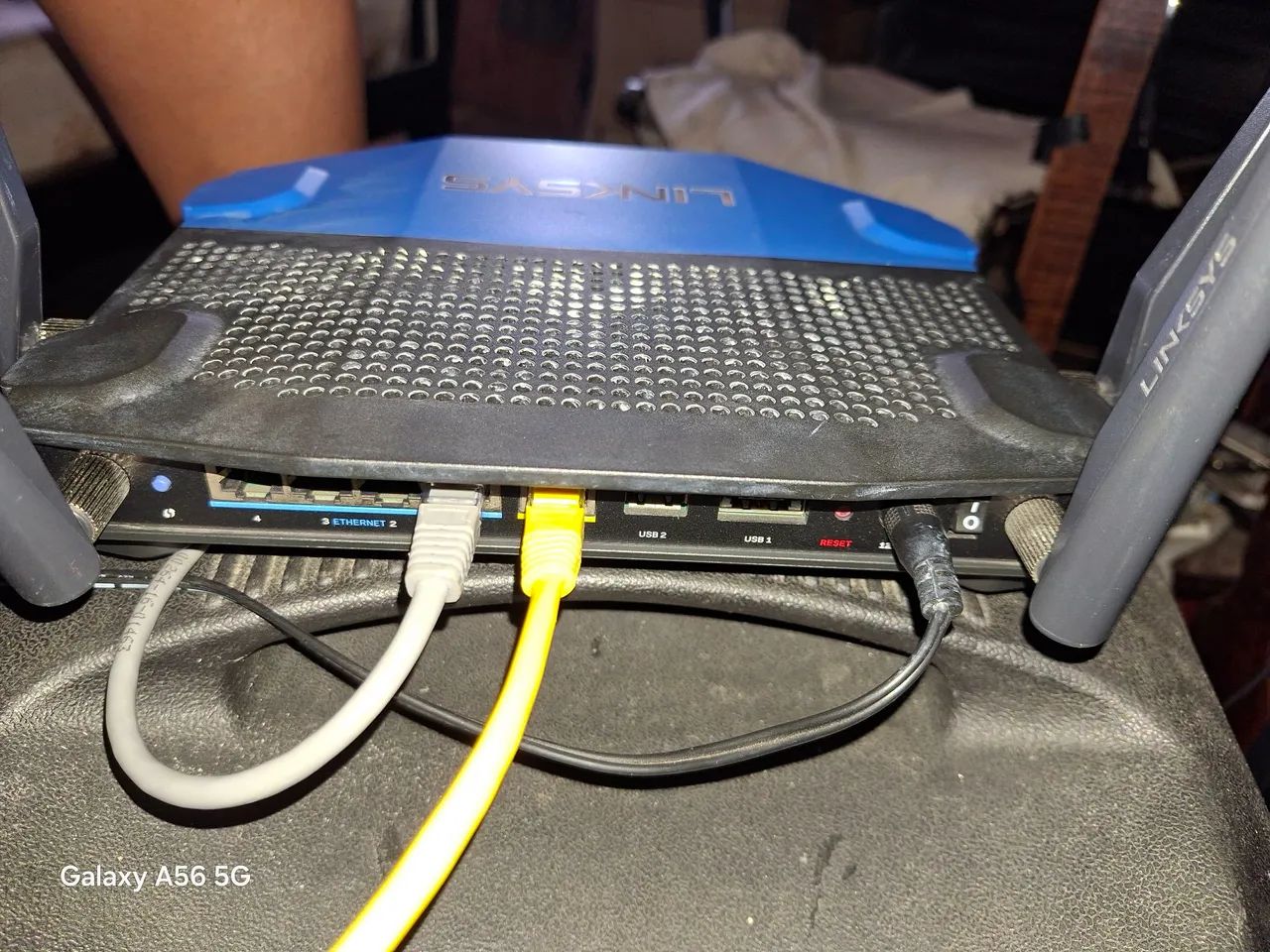 Roteador Linksys preto/Azul WRT3200ACM64330135501954121