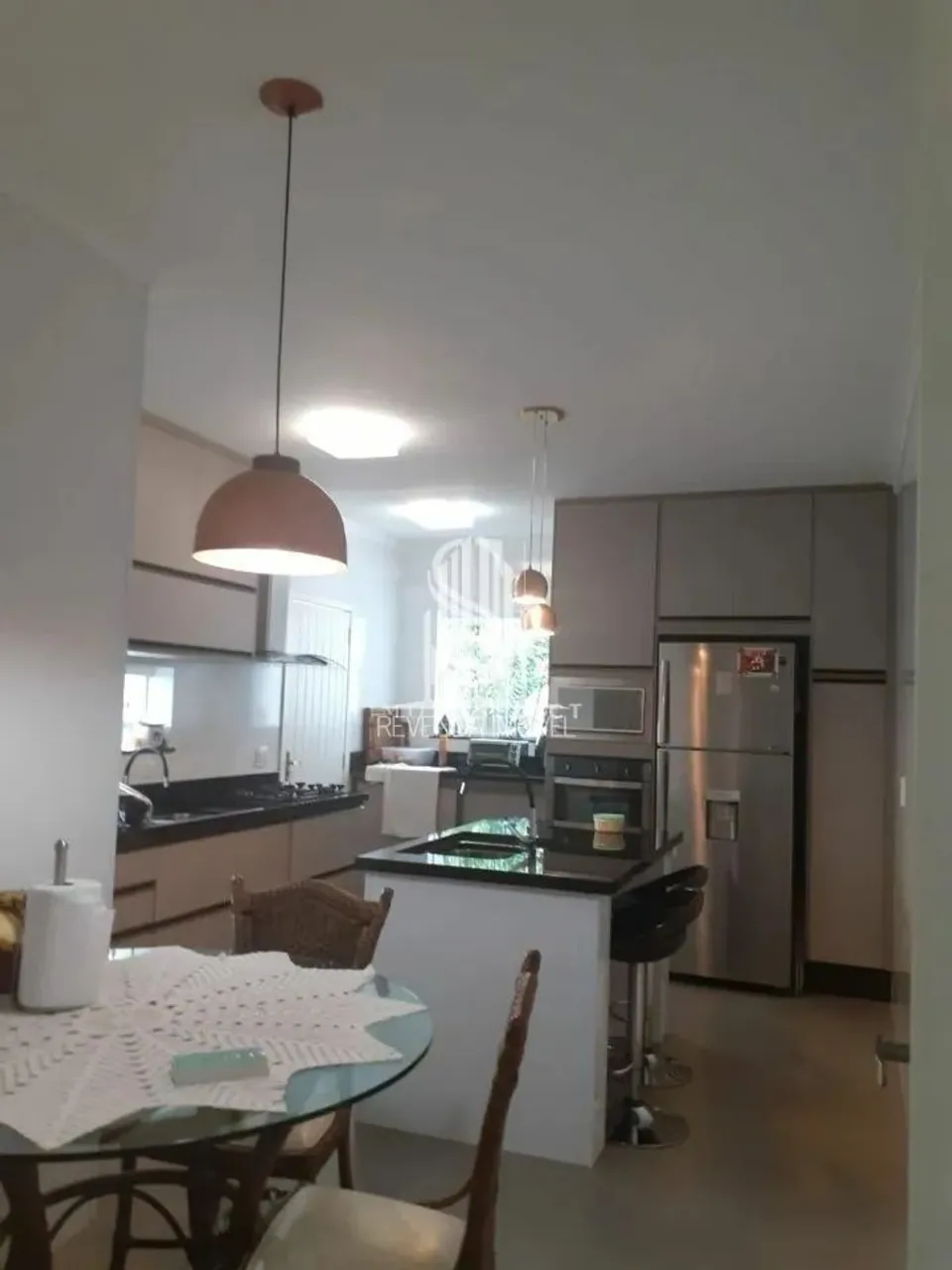 CAMPO BELO - CASA TERREA COM 3 DORMITORIOS, 2 SALAS, 4 BANHEIROS, 1 SALA, 2 SUÍTES.