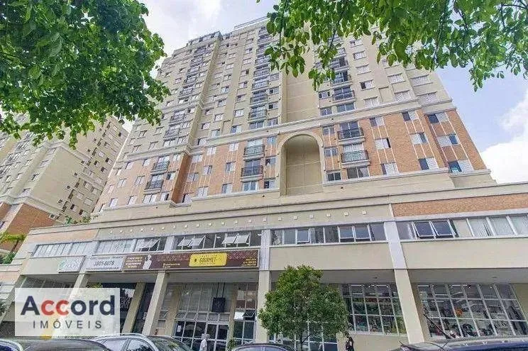 Apartamento com 3 dormitórios para alugar, 65 m² por R$ 3.300/mês - Água Verde - Curitiba/