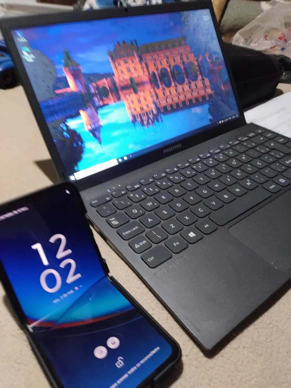 Motorola Razr 40 ultra novo mais notebook 