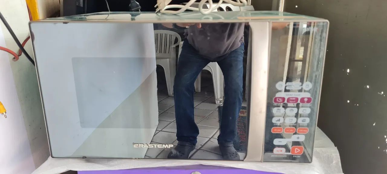 Micro-ondas Brastemp em ótimo estado!