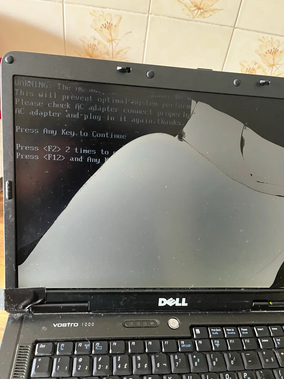 Notebook DELL VOSTRO 1000 s bateria  - Foto 2