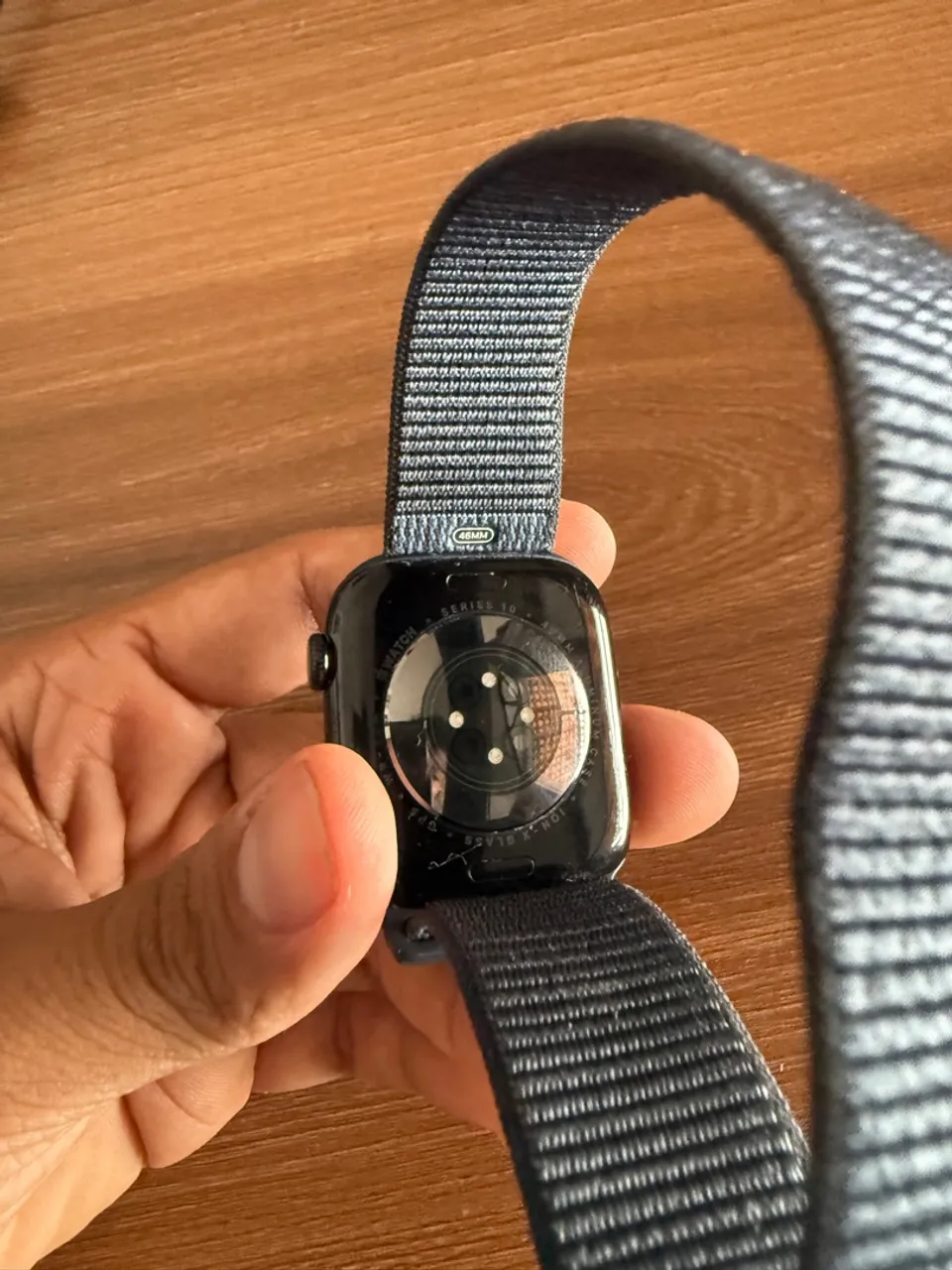 Apple Watch Series 10 GPS ? Caixa preta brilhante de alumínio - 46 mm
