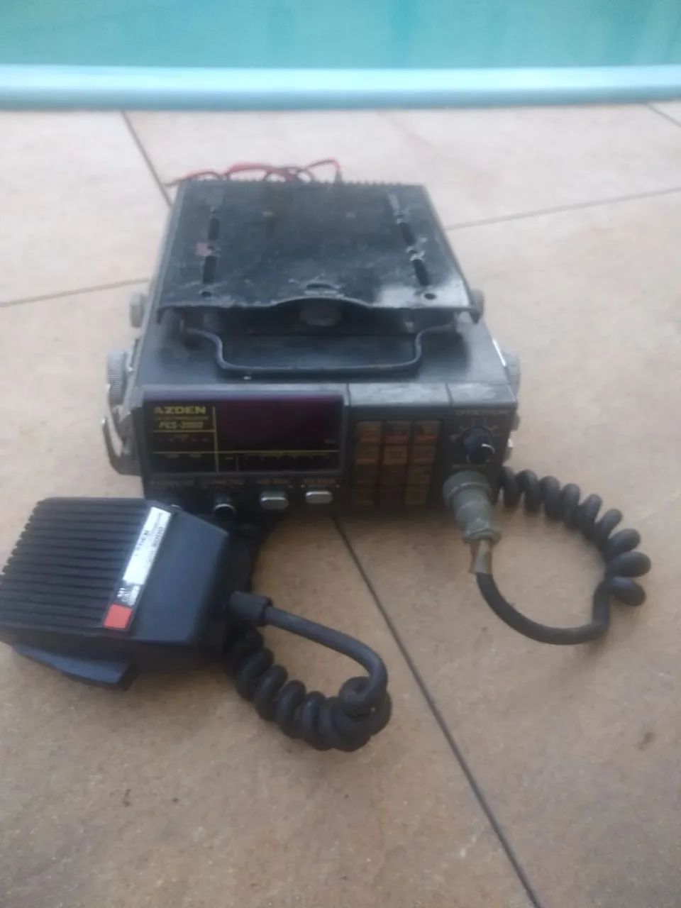 RÁDIO COMUNICAÇÃO AZDEN PCS-2000 , TRANSCEIVER FM - 2M. VALOR R$  220,00 - Foto 4