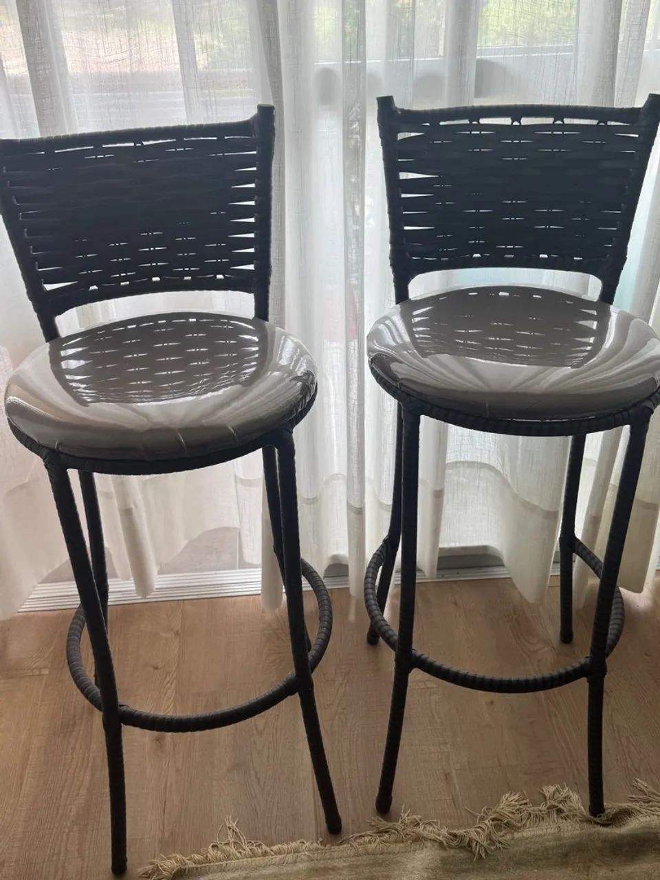 Par de Banquetas para barzinho, varanda 27- *