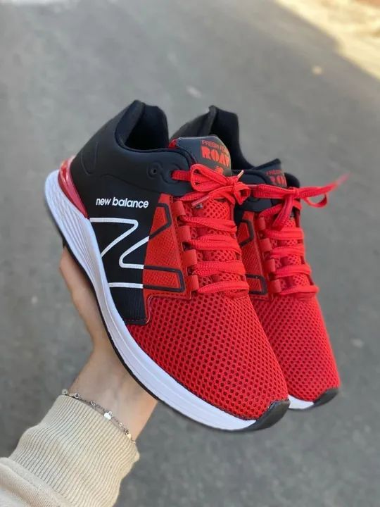Tênis New Balance Fresh Foam Road Masculino