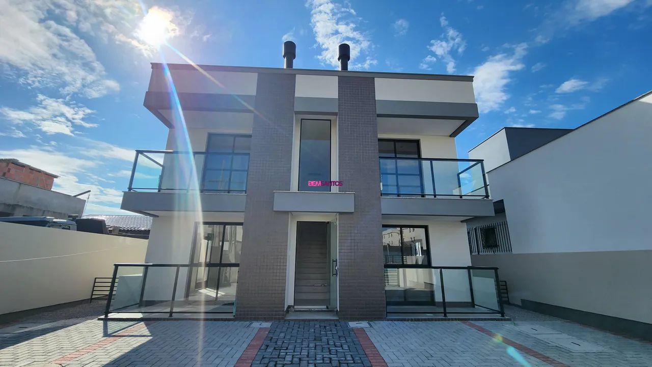 APARTAMENTOS 2 QUARTOS (1 SUÍTE), COM GARAGEM, GUARDA DO CUBATÃO