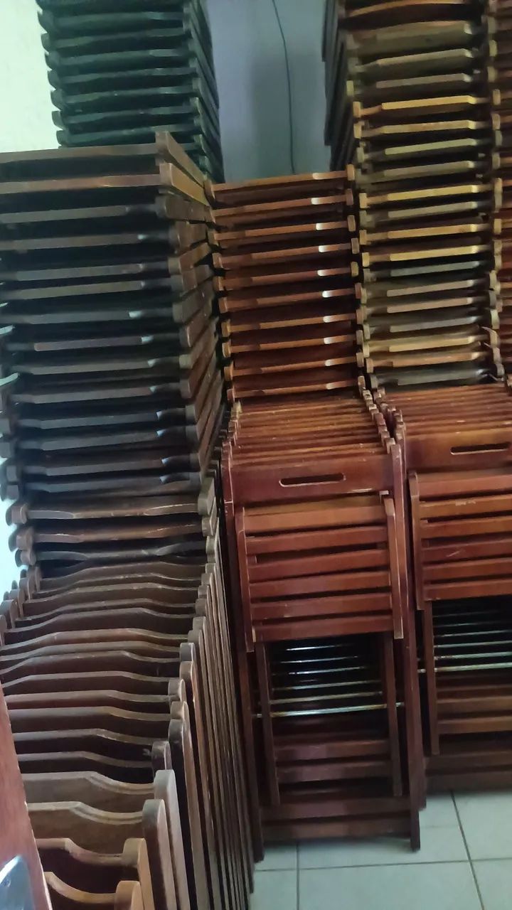 Mesas e Cadeiras Dobrável em Festas e Eventos  - Foto 4