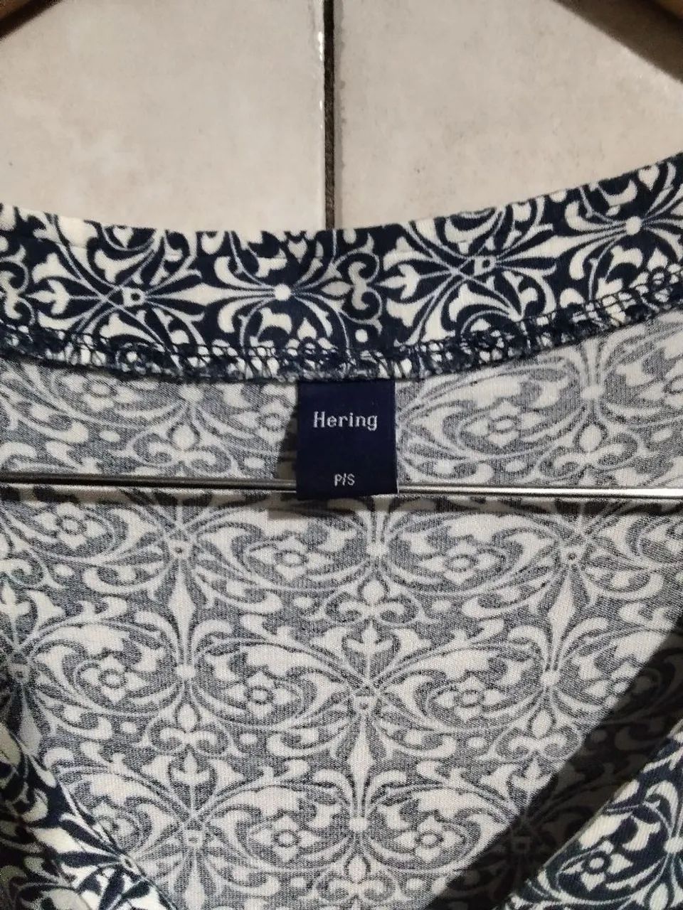 Blusinha feminina Hering  - Foto 2
