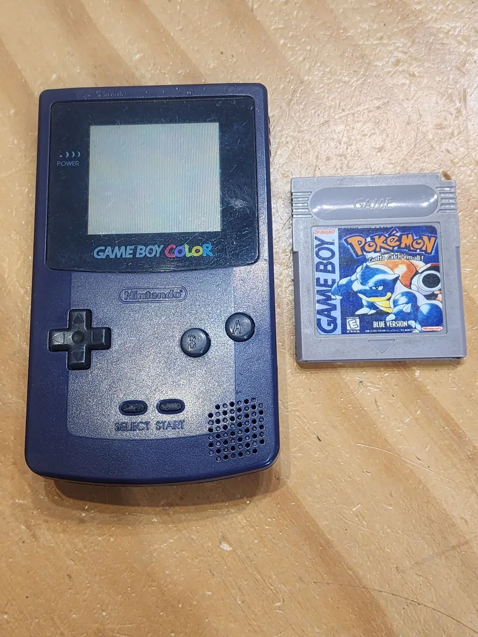 Game Boy Color + Jogo Pokémon Blue - Nintendo