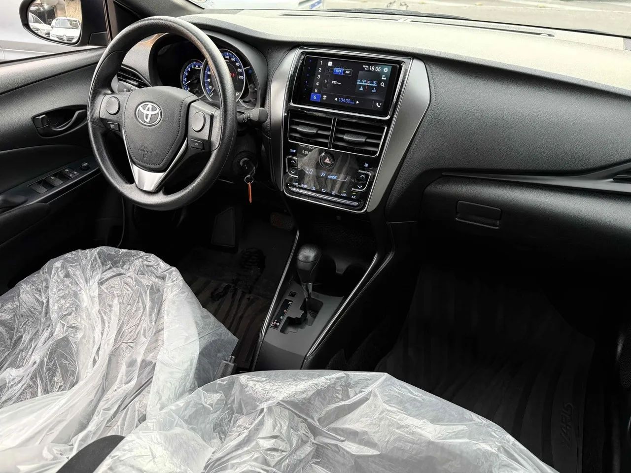 Toyota Yaris XL Live 1.3 Flex 16V 5P MEC 2025 - Foto 8