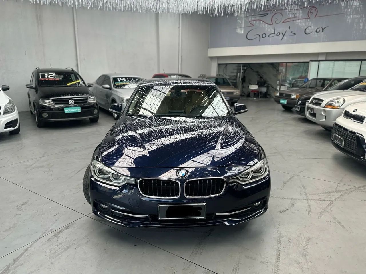 BMW 320i  - Foto 3