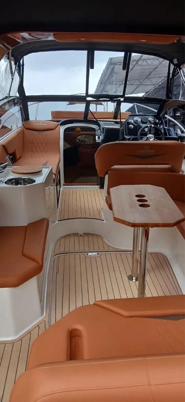 Lancha Triton 300 Sport  - Foto 5