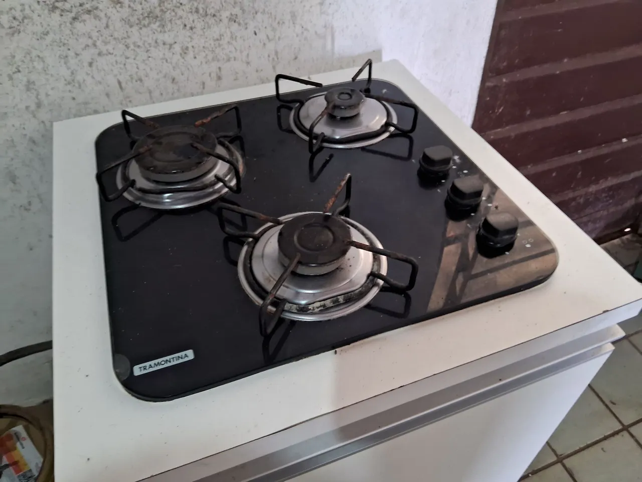Cooktop Tramontina acompanha armario