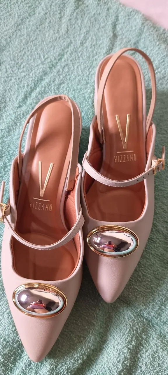 Sapatos Vizzano Slingback Bege com Detalhe