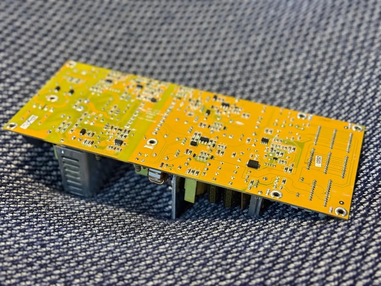 Fonte de alimentação X32 Behringer  - Foto 3