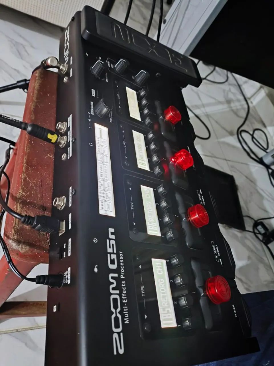 Zoom G5n Multi-effects Pedalboard64308566727554125