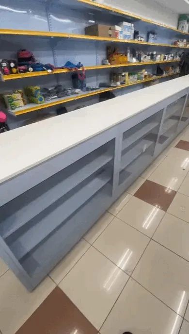 Balcão com vidro para loja de roupa  - Foto 3