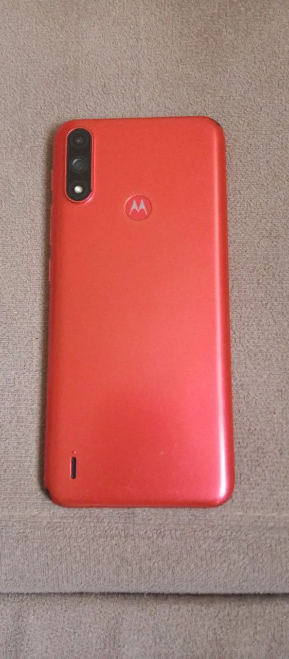 Motorola E7 power
