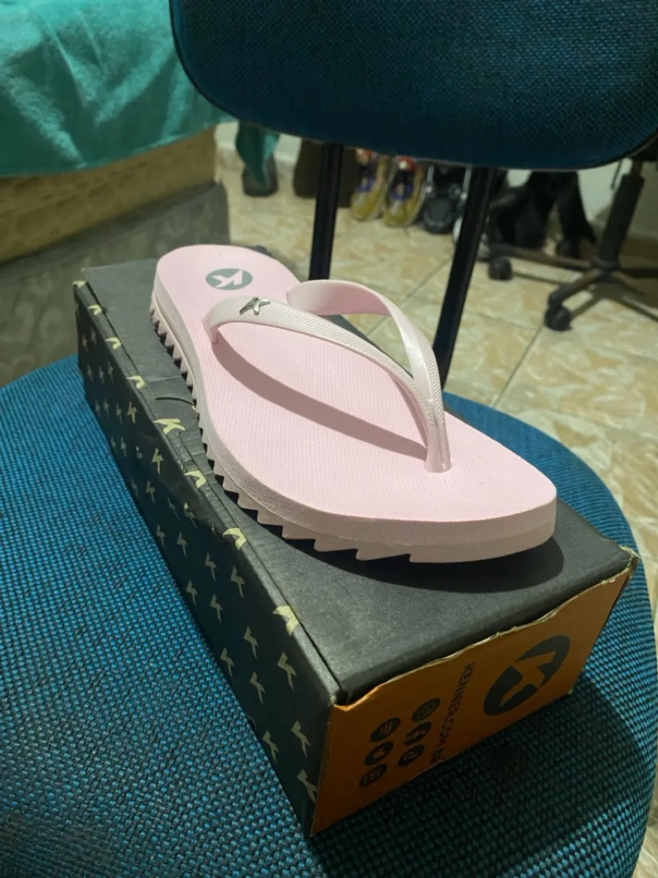 Chinelo Kenner Rosa Novo