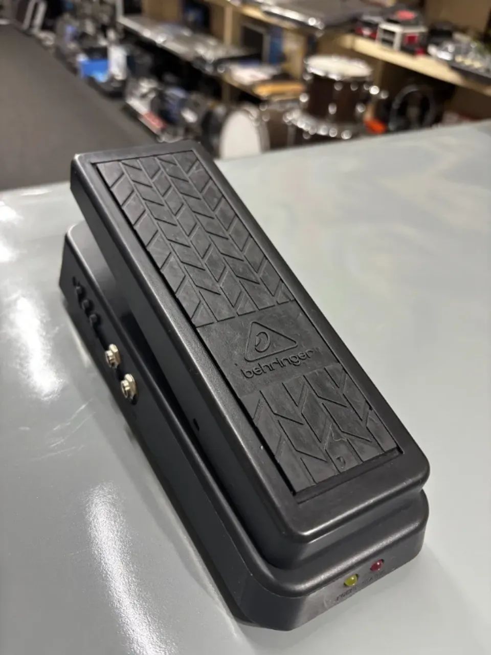 Pedal Behringer Hellbabe Wah - Foto 2