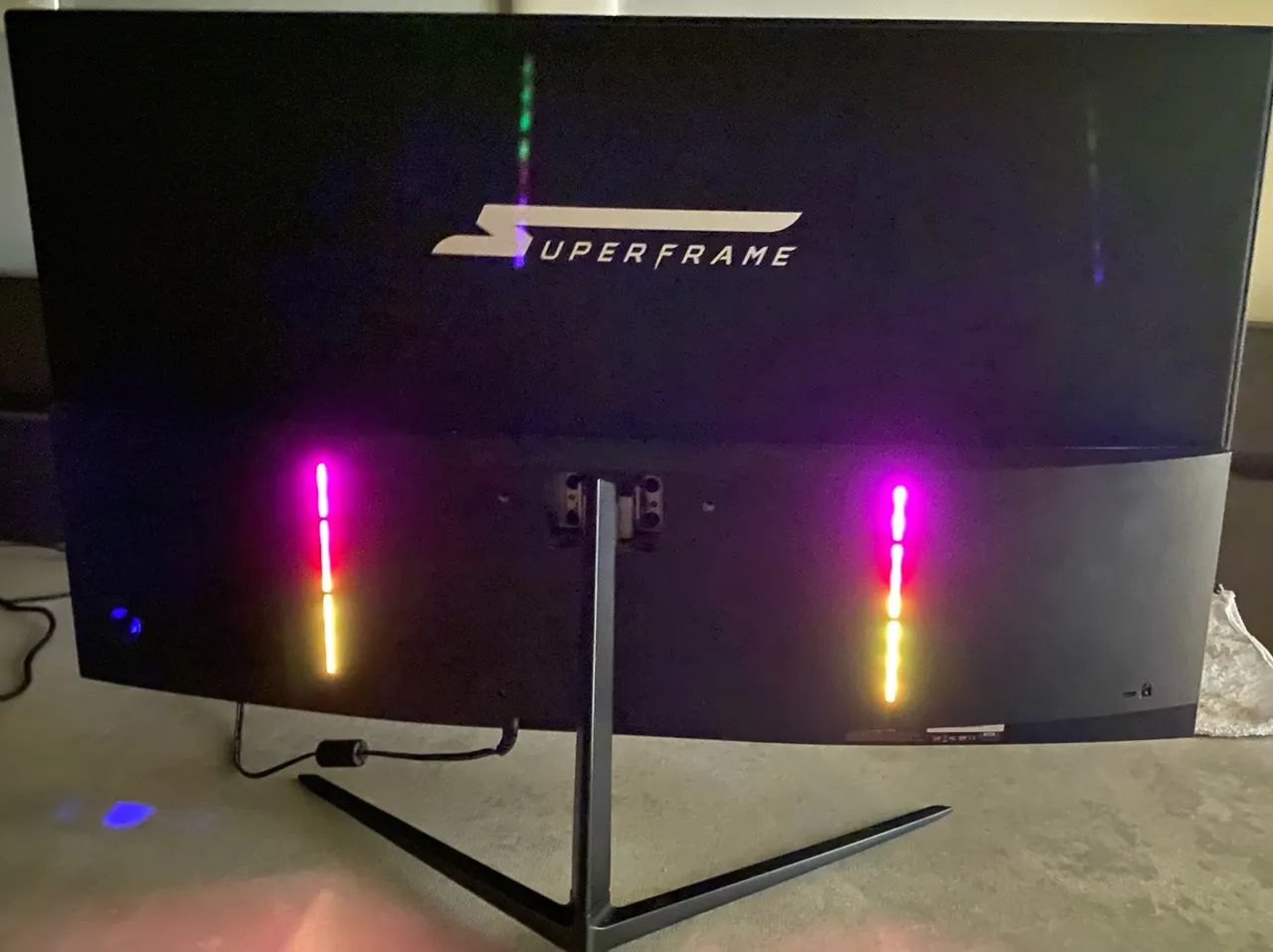 Monitor Superframe Curvo 240hz - Foto 3