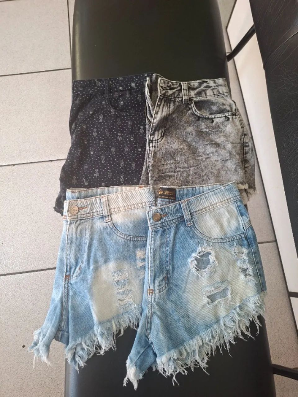 Bazar De Roupas Usadas E Conservadas - Foto 4