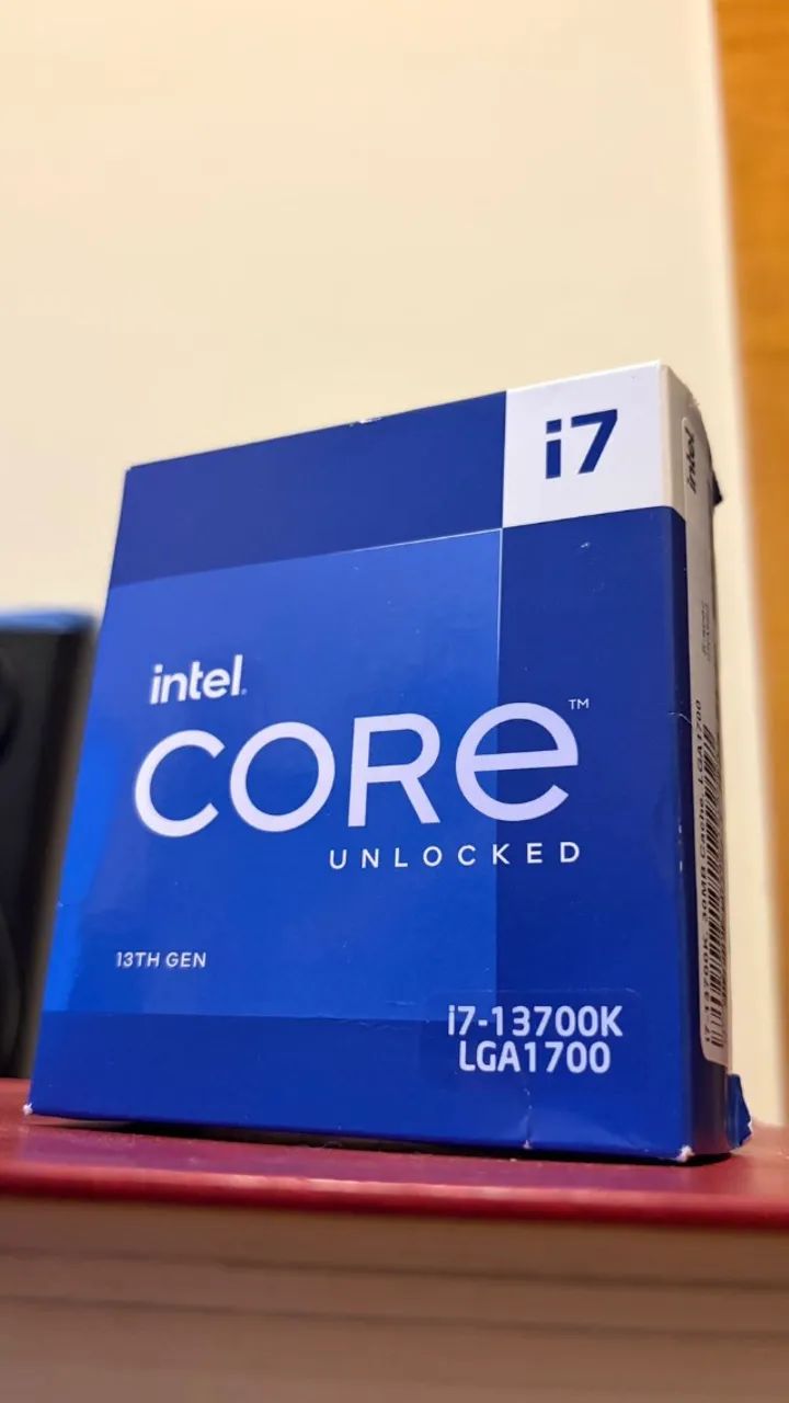 Intel i7 13700k (cachê de 30 M, até 5,40 GHz) - Processadores