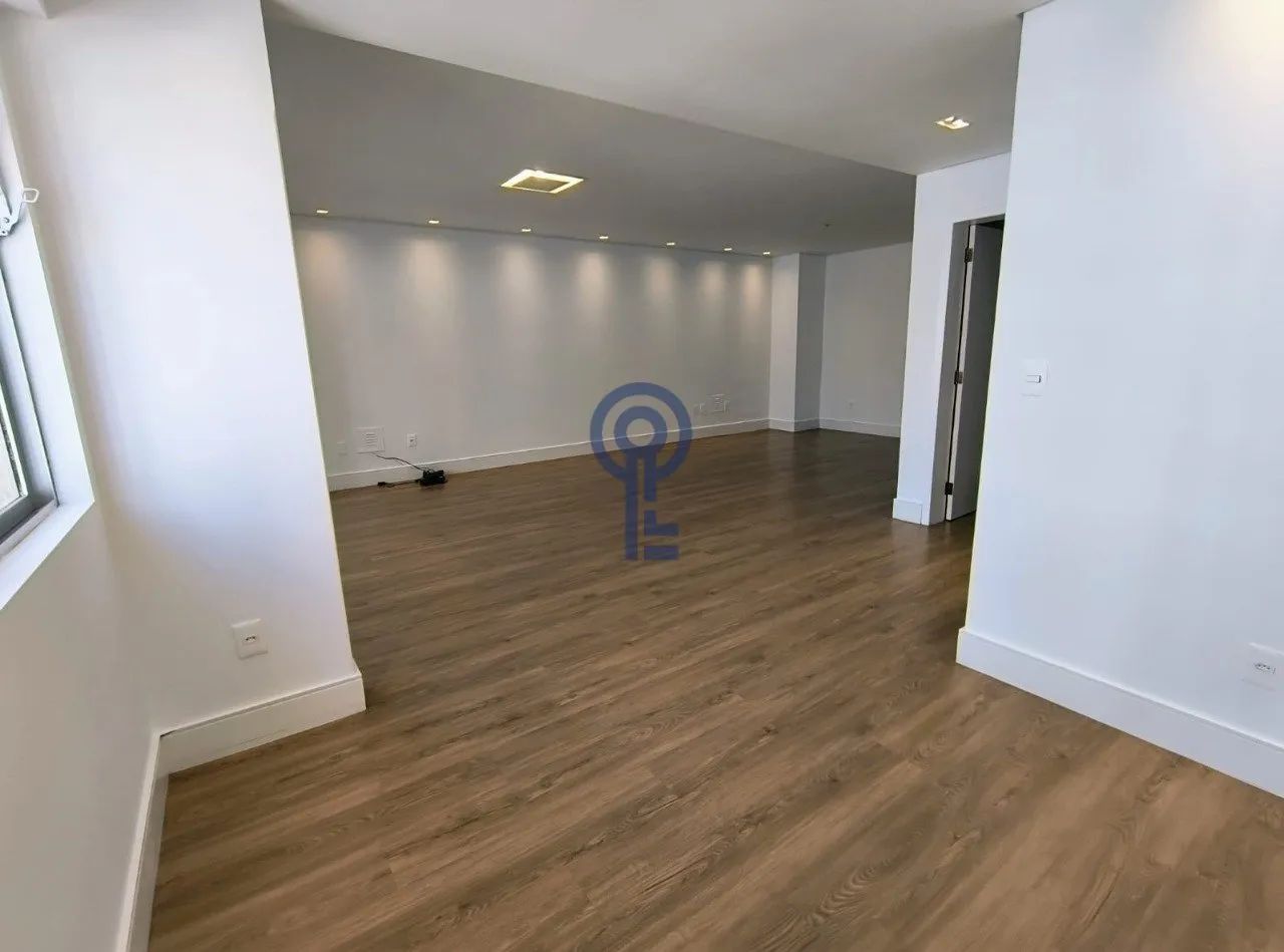 Apartamento com 3 dormitórios no Centro - Foto 3