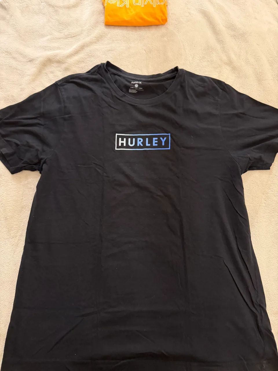 4 camisas Hurley por 120,00 - Foto 5