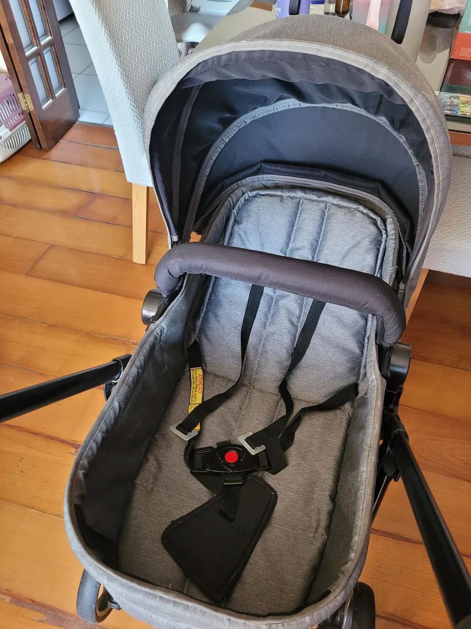 Carrinho de Bebê Galzerano + bebê conforto  - Foto 2
