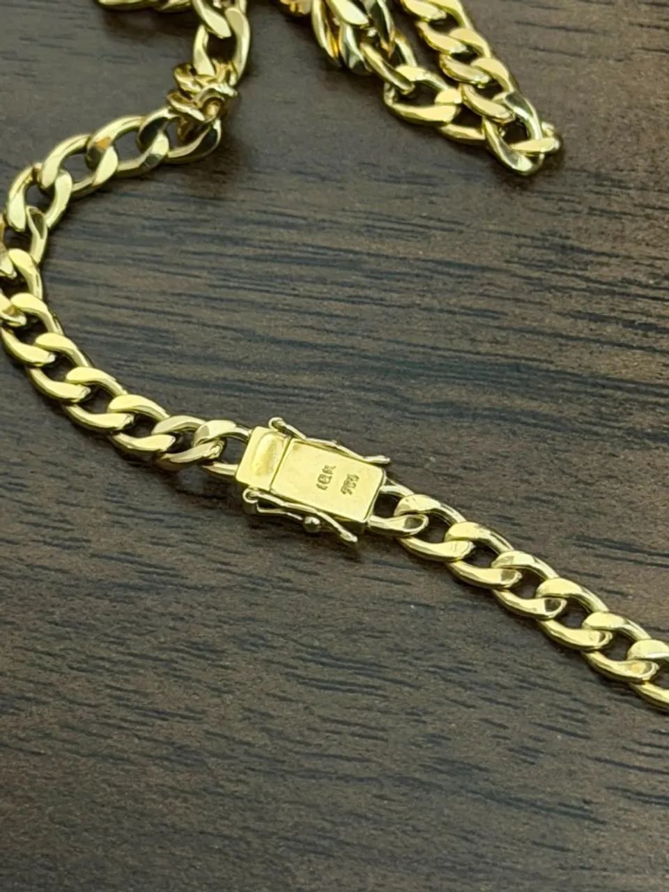 CORRENTE GRUMMET OURO 18K