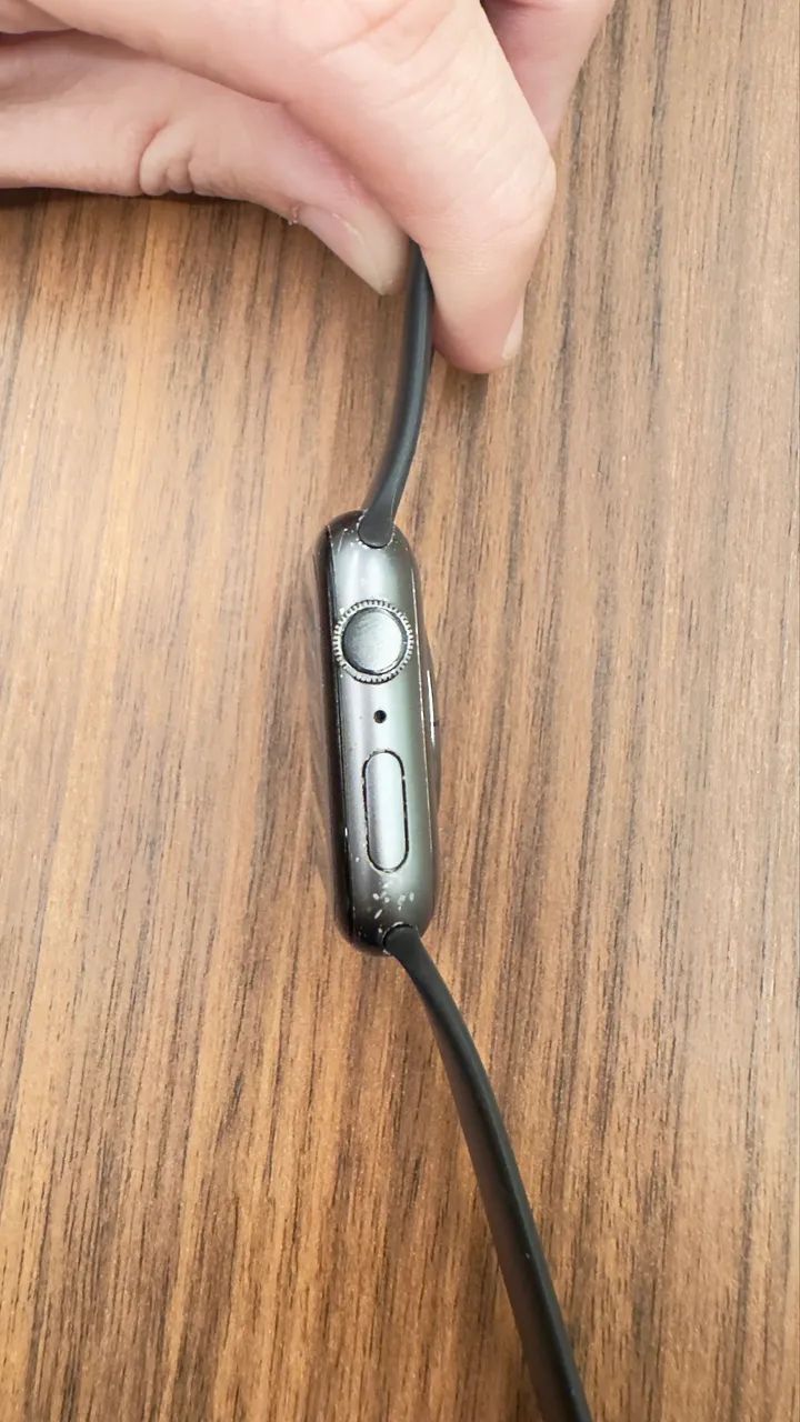Apple Watch Series 4 44mm Space Gray + 2 cabos + 1 fonte