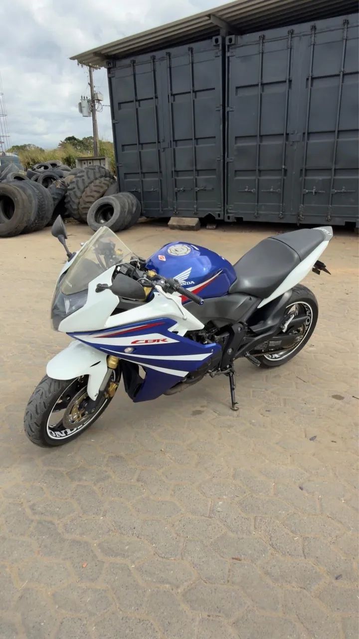 VENDO CBR 600F  