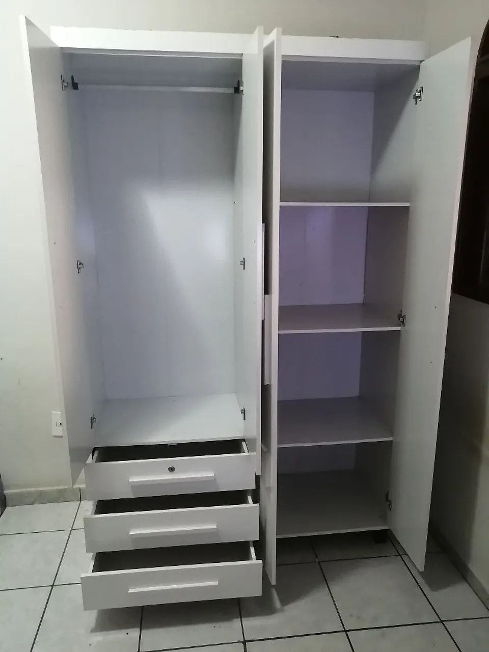 Guarda roupa de solteiro  - Foto 2