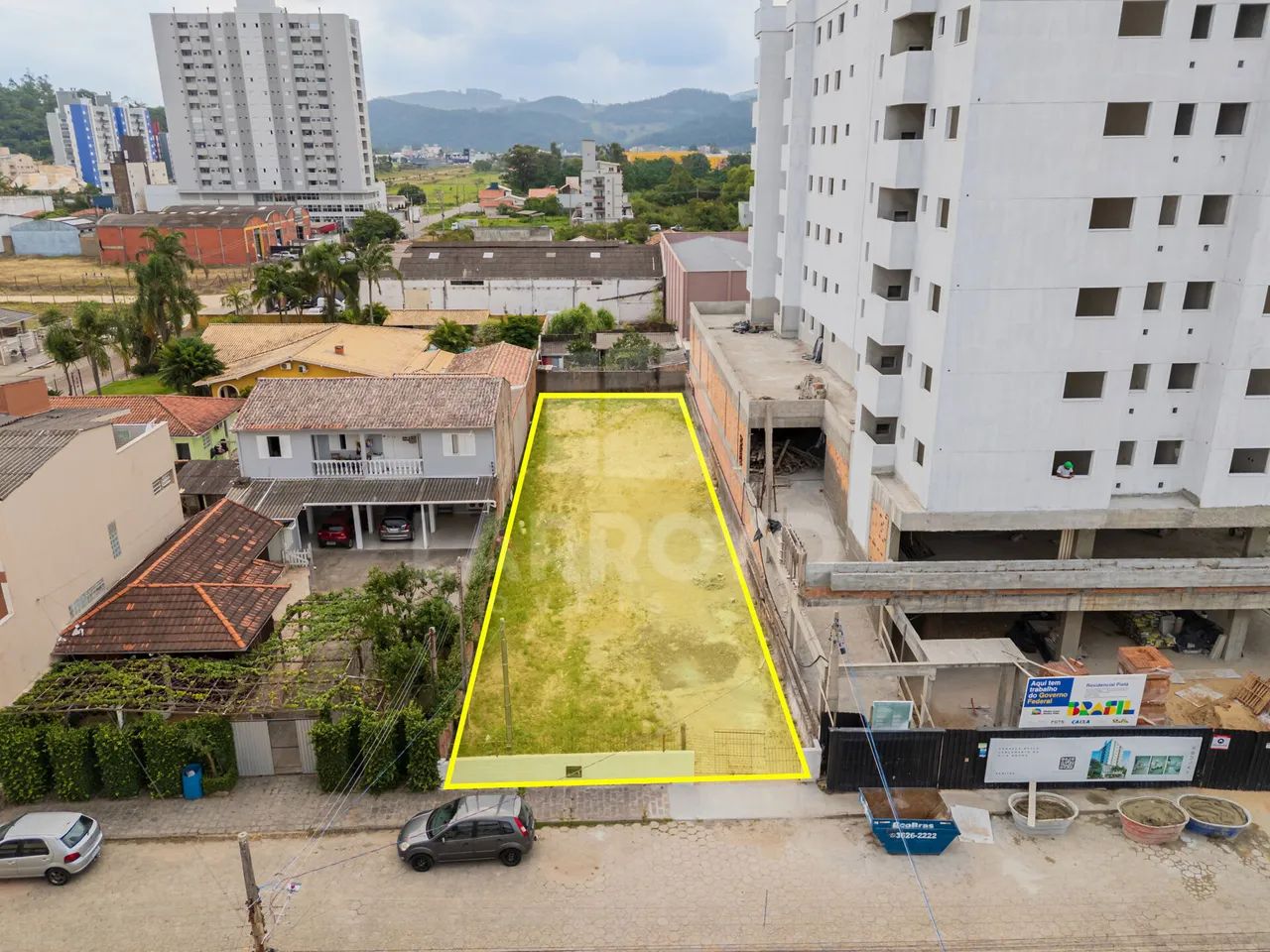 Terreno à venda próximo à Unisul