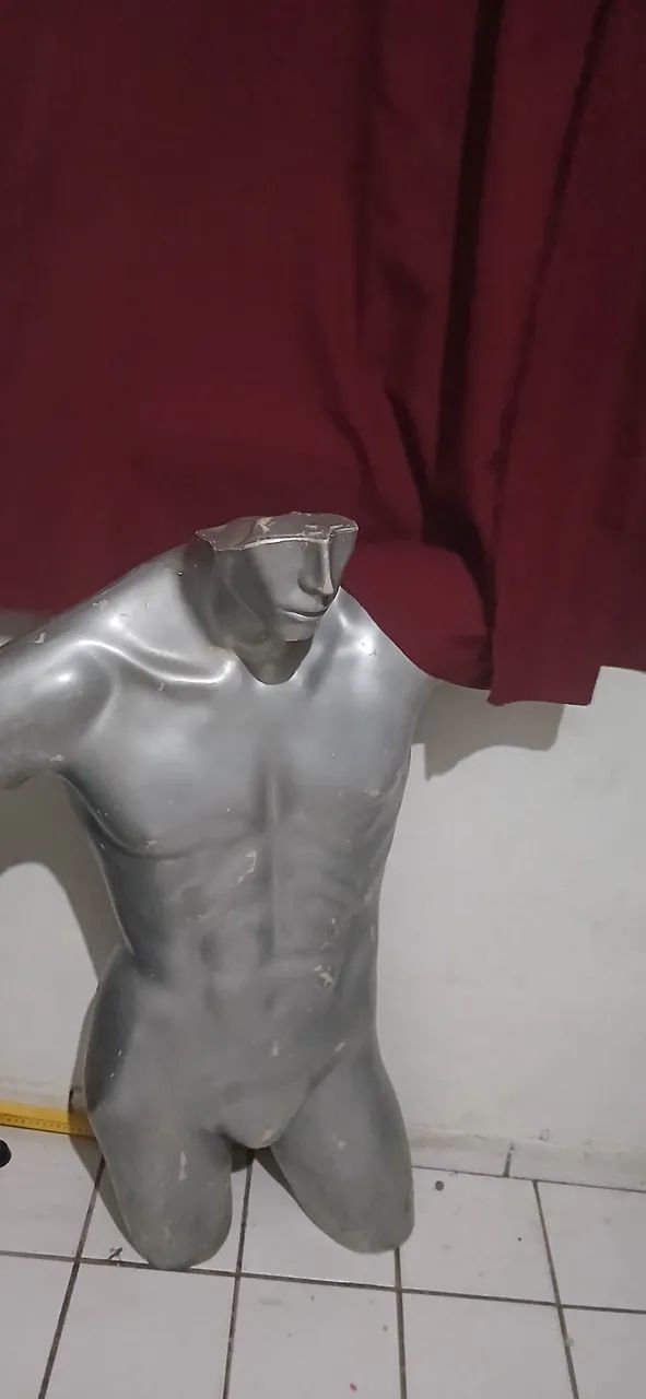 Vários manequinhos