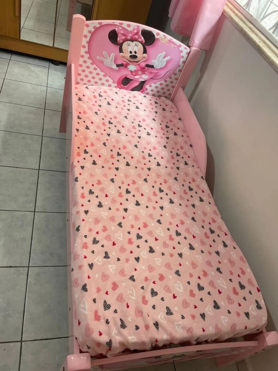 Mini cama infantil da Mini com colchão. Cor rosa - Foto 2