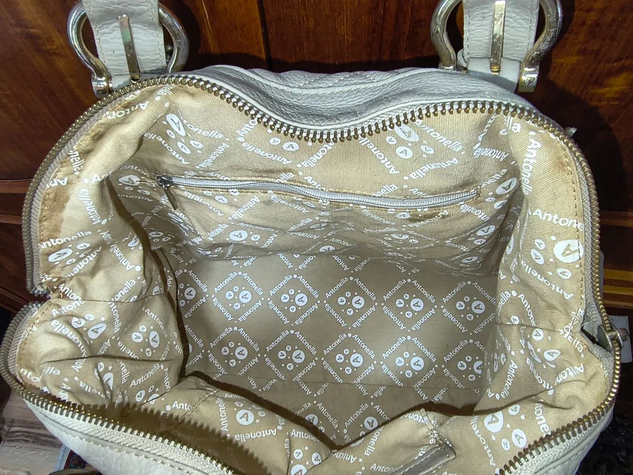 Bolsa Bege de couro Antonella  - Foto 4