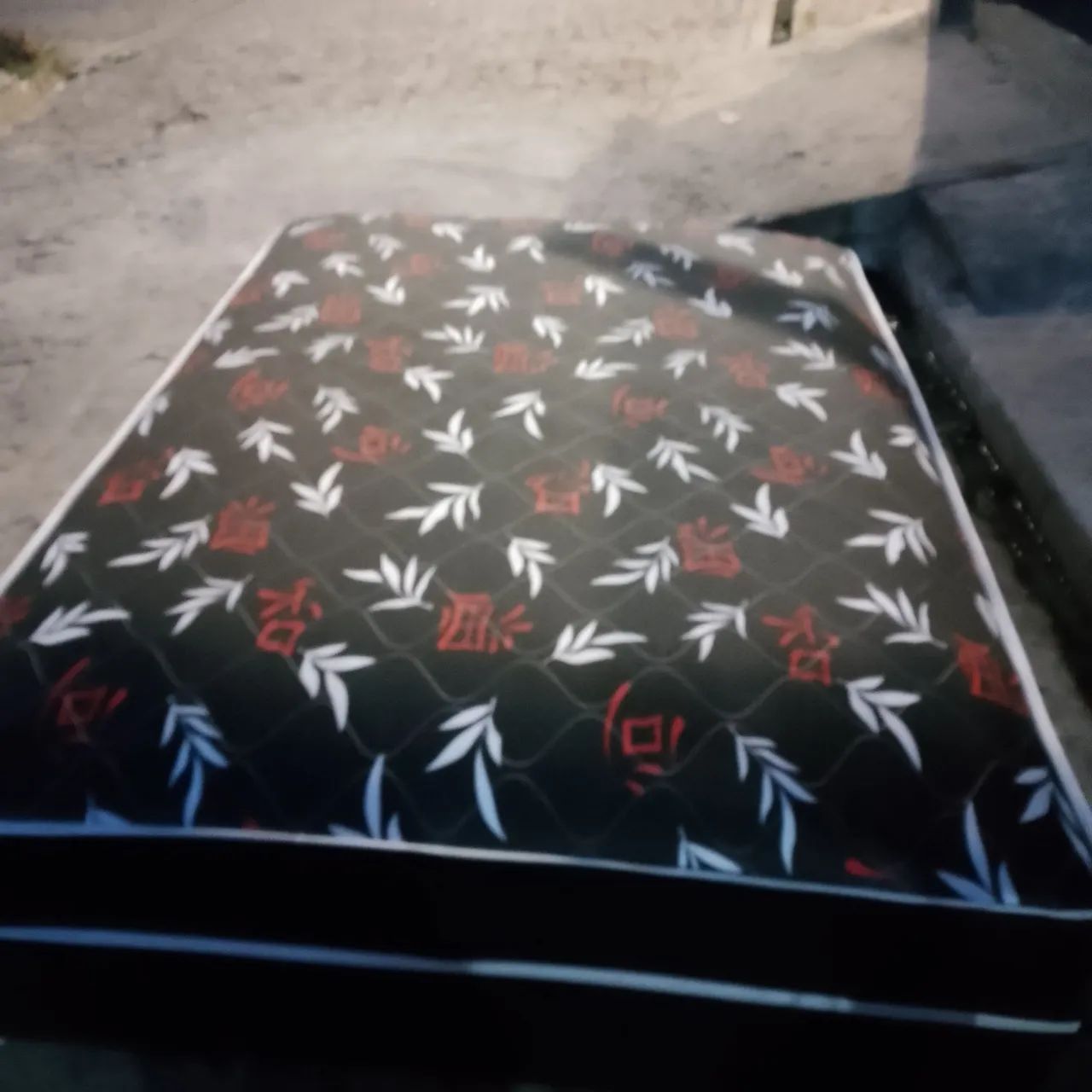 Cama box