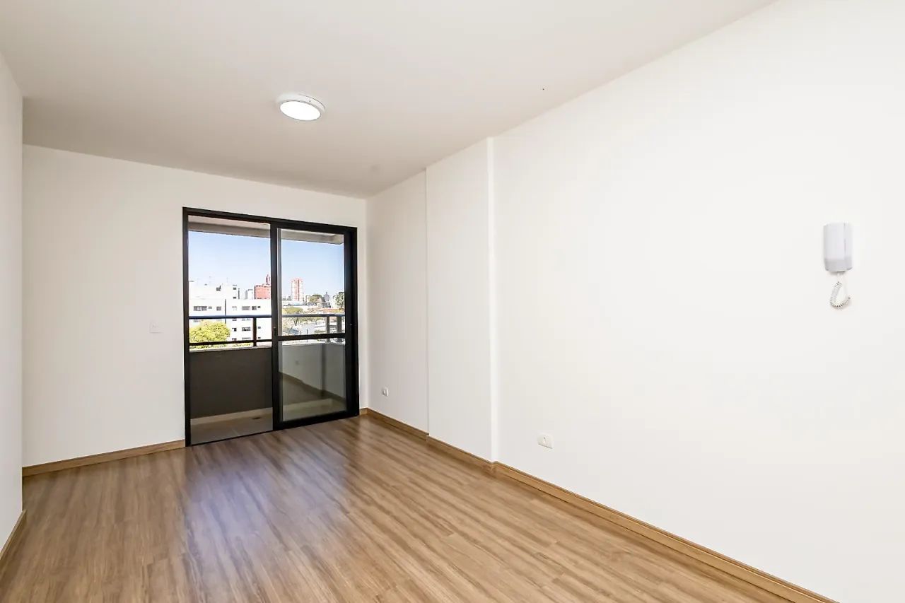 Apartamento 2 Quartos no Edifício Canadá Home - Bacacheri, Curitiba, PR - Foto 2