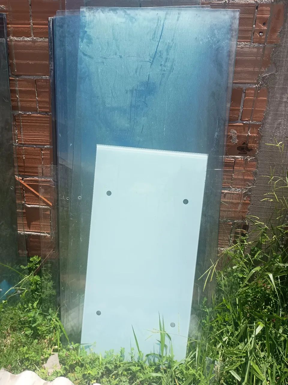 Vidros temperado tenho alguns tamanhos trans parentes e fume - Foto 3