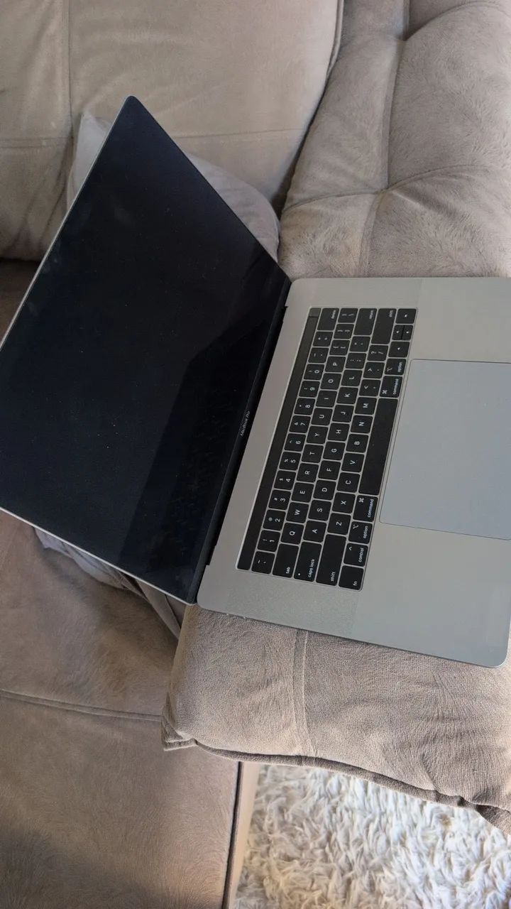 MacBook pro i9  32 gb  - Foto 2